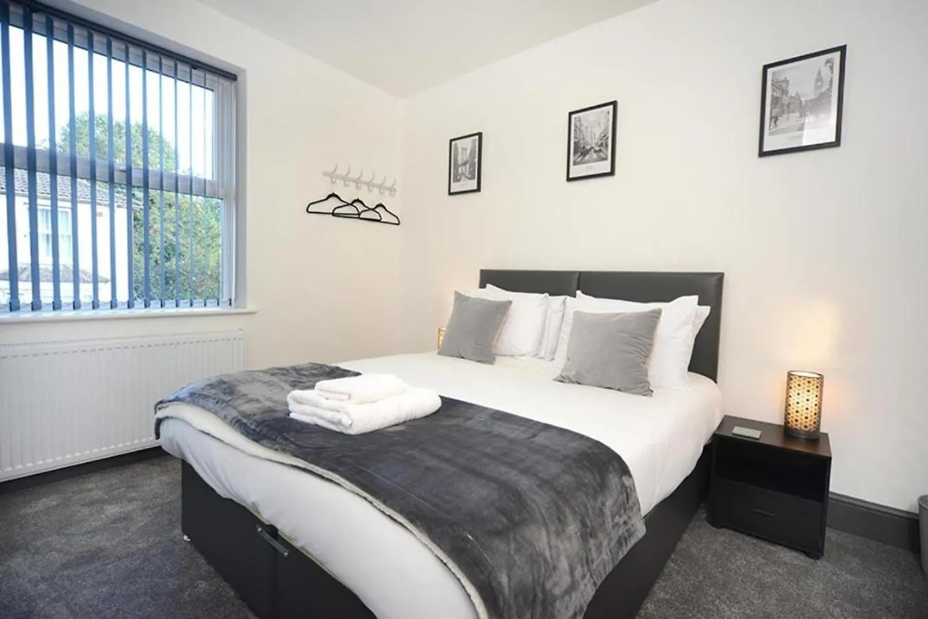 8 Beds Work & Family Stay Free Parking Southampton United Kingdom